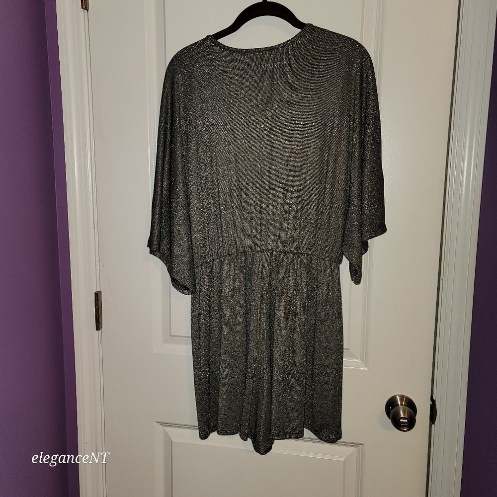 Apricot Lane Silver Shimmer short pant jumpsuit   Sz: M  NWT - Picture 5 of 8